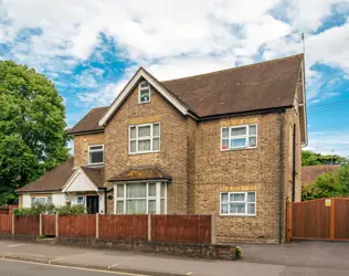 Reach Yew Tree Road - outside view of care home