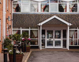 Park View - outside view of care home