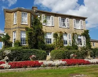 Harbledown Lodge - outside view of care home