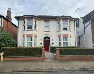 Byron Court - outside view of care home