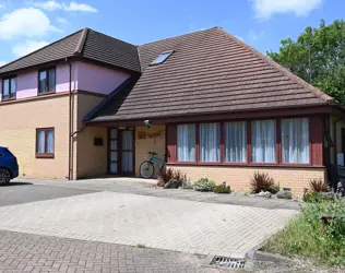 Monro Avenue - outside view of care home