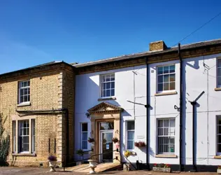 Roxholm Hall Care Centre - outside view of care home