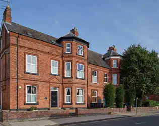 Heatherington House - outside view of care home