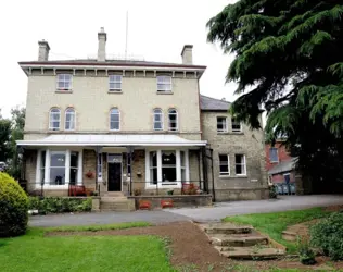 Linden Manor - outside view of care home