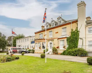 Kirkley Manor - outside view of care home