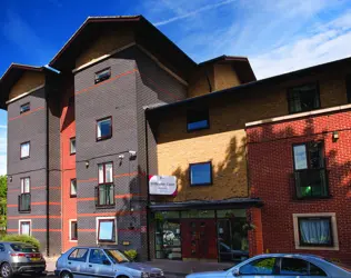 Willesden Court - outside view of care home