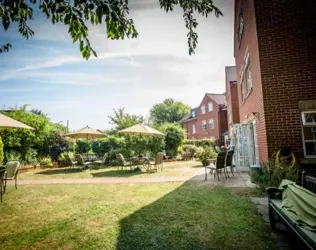 Ashwood Care Centre - outside view of care home